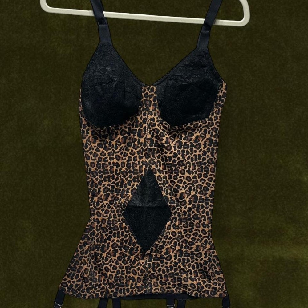 Vintage 1990s Rago x Secrets In Lace Leopard Corselette🐆🐆🐆 | US 4-6